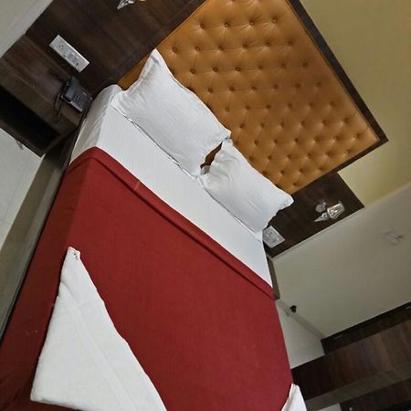 Hotel Silver Elite Bombay Esterno foto