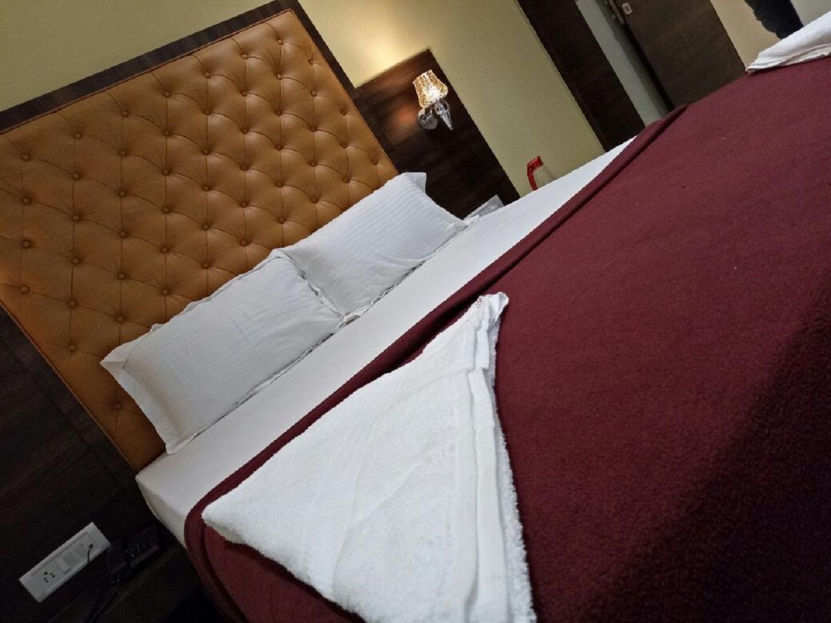 Hotel Silver Elite Bombay Esterno foto